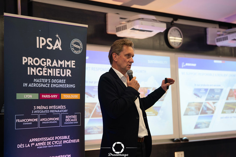 Jean-Marc Fron, PDG de Boeing France, inaugure le cycle de masterclass #IPSADemain 2025 à l’IPSA