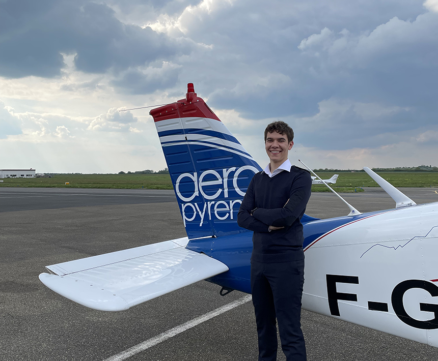 Grâce au partenariat avec Aéropyrénées, les IPSAliens peuvent aussi devenir pilotes de ligne !