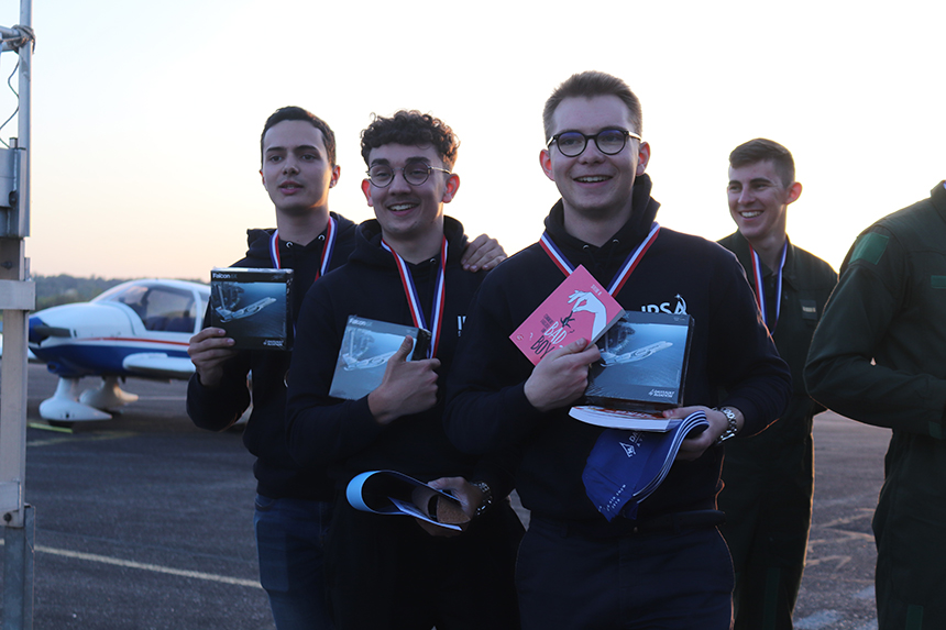 Rallye Aérien Étudiant : l’IPSA arrive 2e place avec l’équipage de Mach 0.1 !